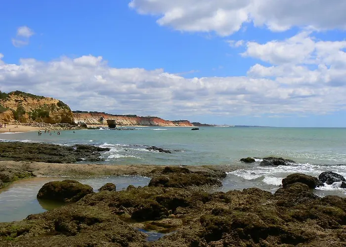 Дом отдыха Duplex Varandas Do Mar Patricia Vista Mar - 50 Metros Olhos De Agua